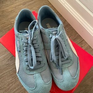 Puma 76 Runner Women’s Blue Sneakers